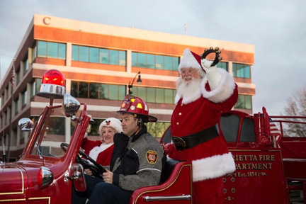 Let the Celebration Begin – Santa is arriving, Breakfast is ready